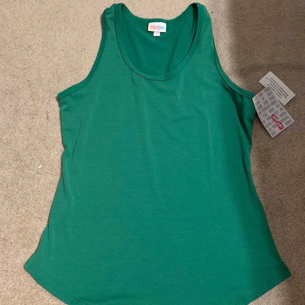 Kelly green LuLaRoe tank top